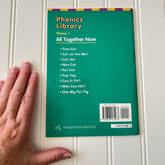 SALE ❤️ Book Bundle Level 1 Books - Picture 14 of 16